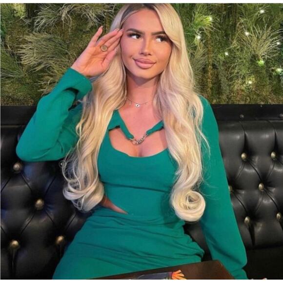 ZARA BLOGGER FAVORITE CUT OUT MIDI DRESS GREEN - Picture 3 of 13